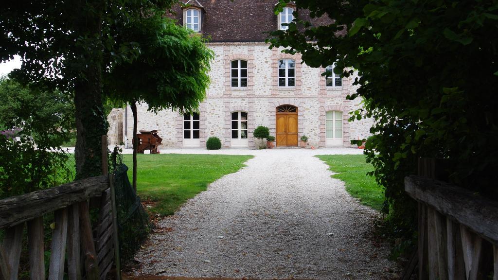 Bed and Breakfast Le Chateau De Mon Pere Villiers-aux-Corneilles Номер фото